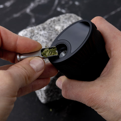 Dosierlöffel mit Tamper